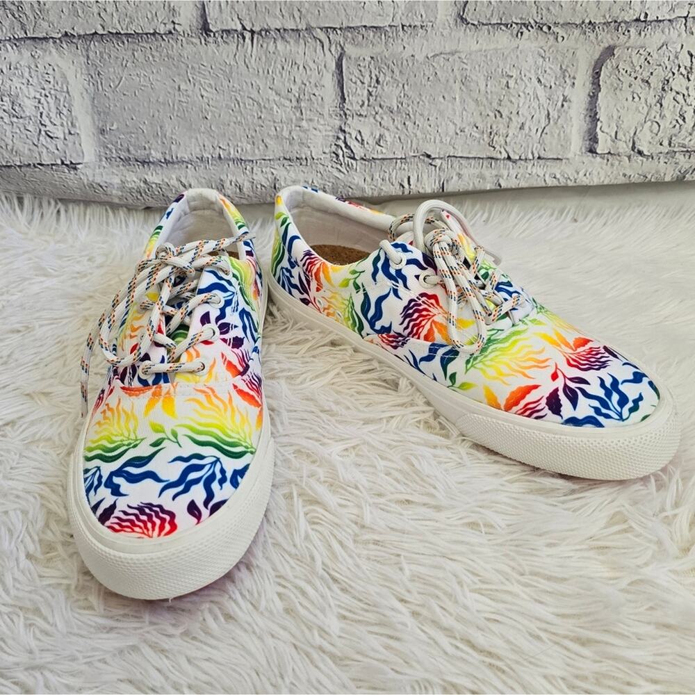Sperry Rainbow Striper II CVO Pride Shoes NWOT Men's 10